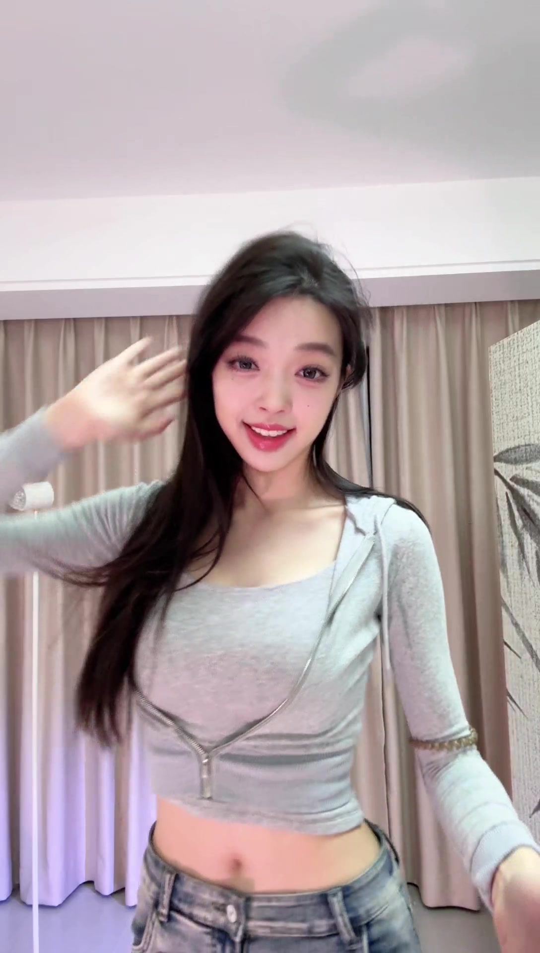 徐珺大哥 【无美颜/跳舞】体力好,173,52kg