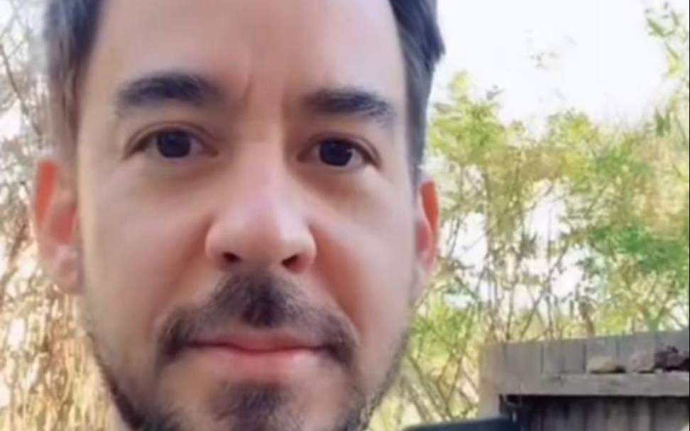 Mike Shinoda—New single 《HAPPY ENDINGS》 当地时间2.19发布哔哩哔哩bilibili