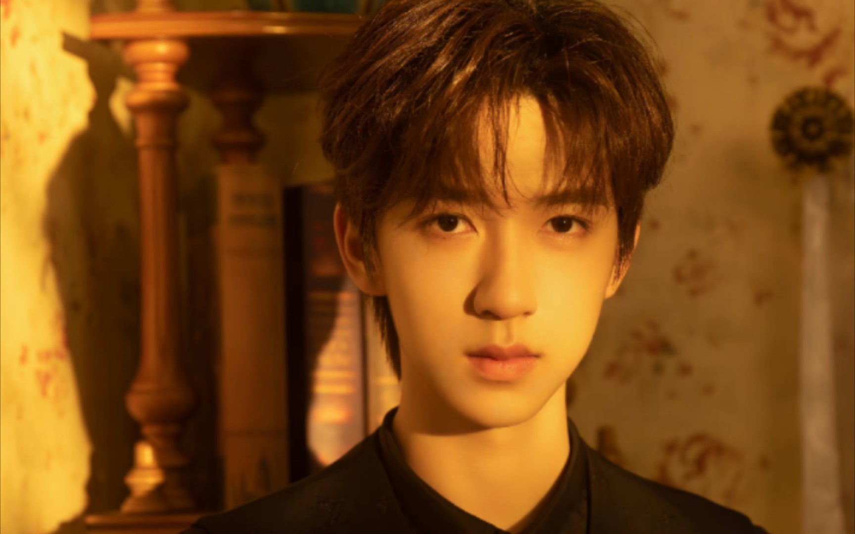 【贺峻霖 reaction】小贺的微纪录片 ,等我去现场叫你名字啊啊啊啊(小