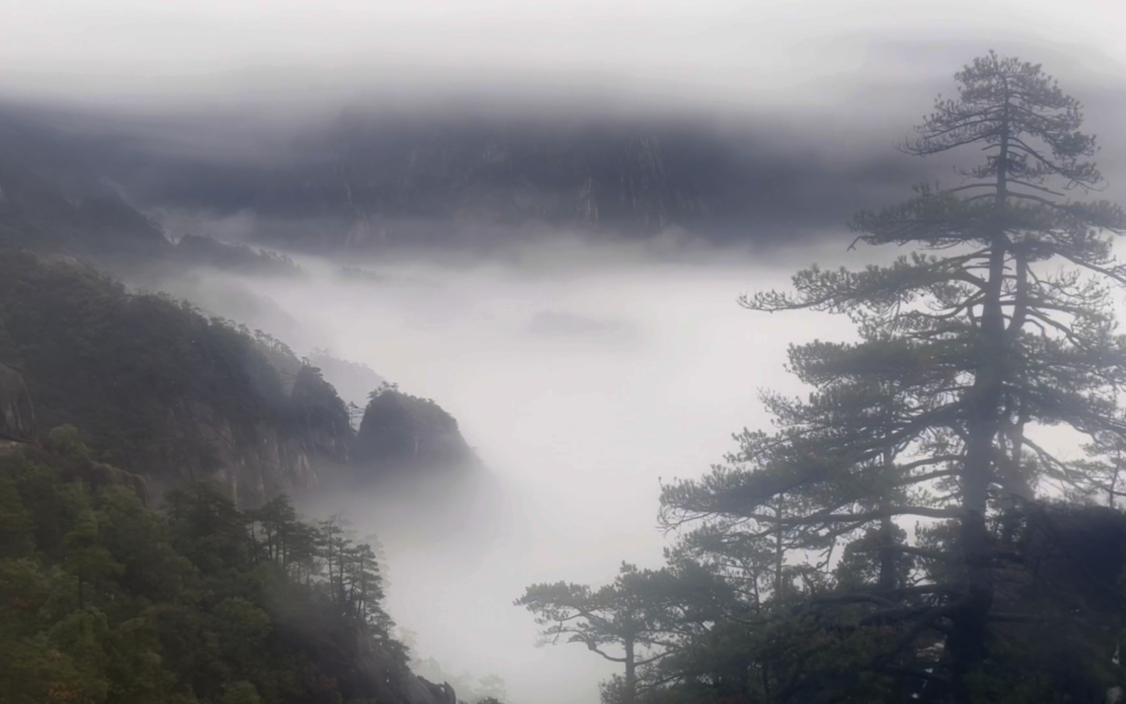 [图]听，黄山雪霁。