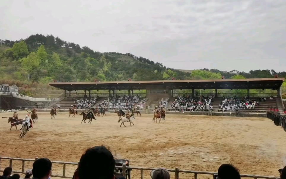 [图]木兰草原—云中战歌