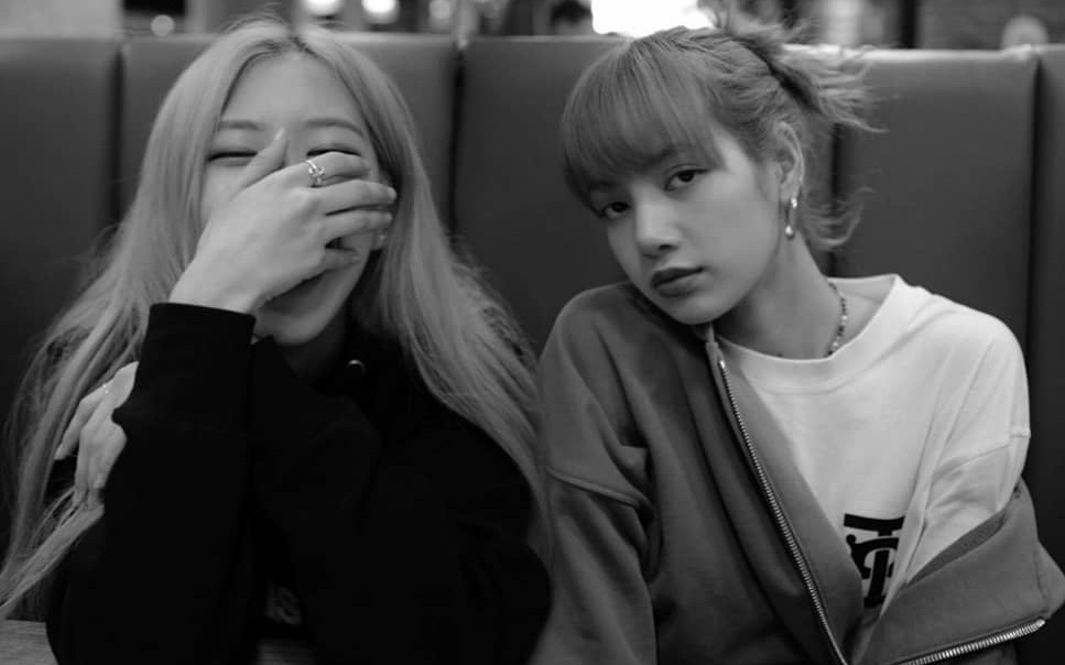 [图]【Chaelisa】LISA&ROSÉ一起走过的8年，自始至终都是你 - You're still the one