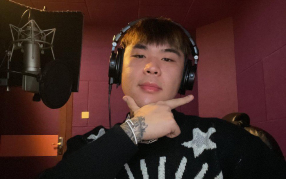 dreamroom-dzknow丁震/凌晨一点盼着梦镜诞生夜