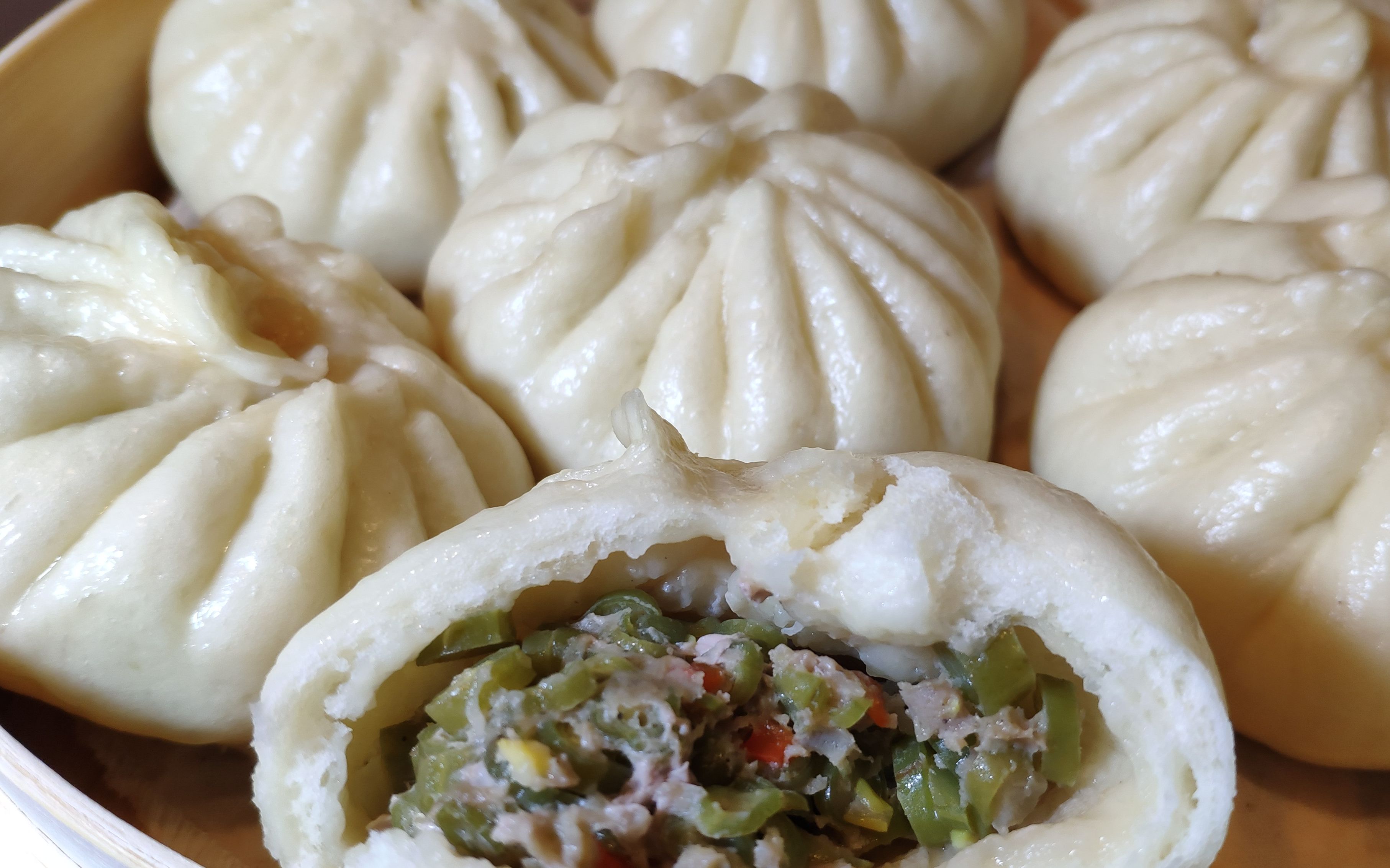 豆角猪肉馅大包子