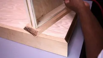 制作 浮架隐藏式电视柜