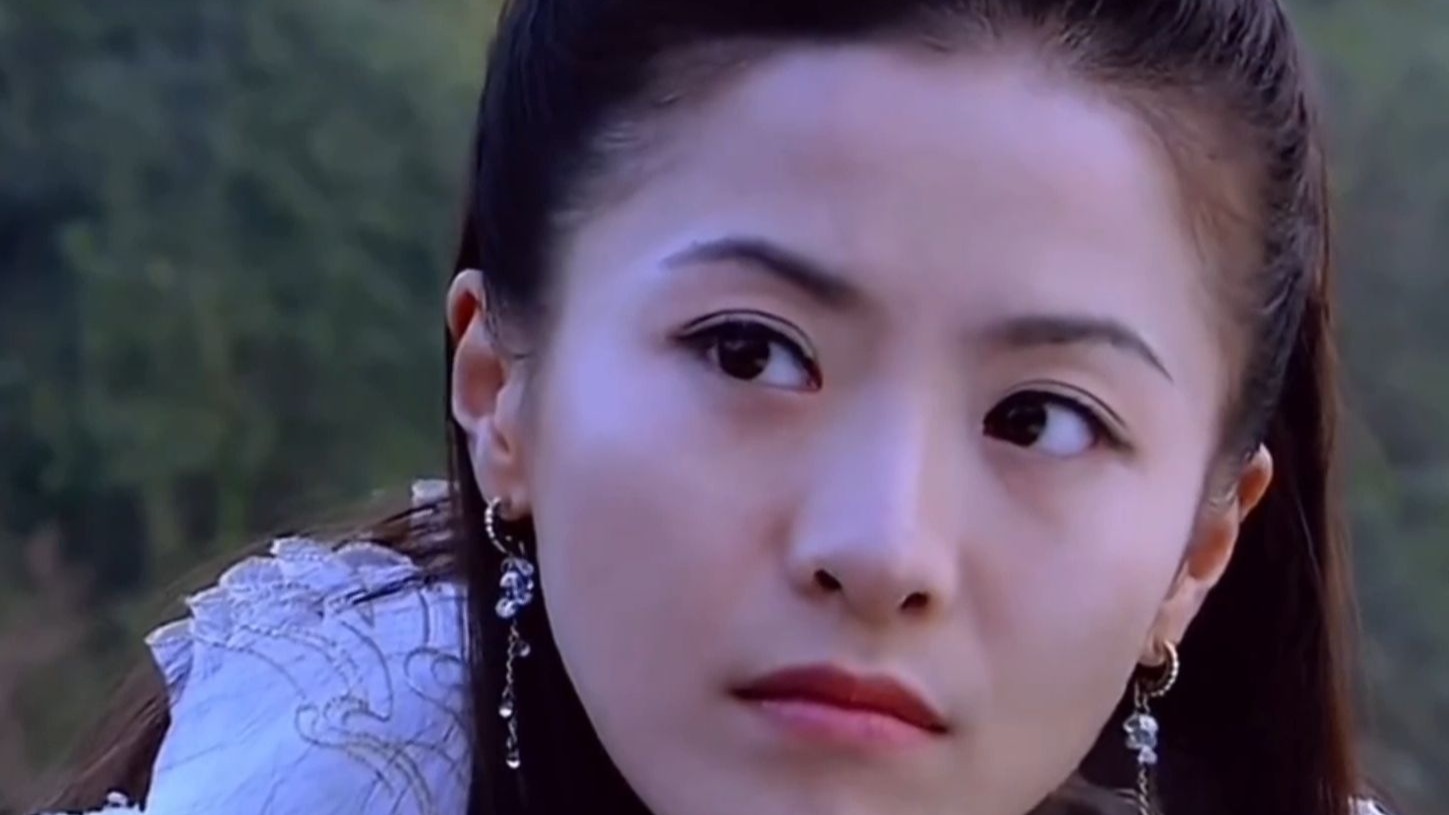 我觉得贡米是演这种古灵精怪最好的女演员,可爱但不做作