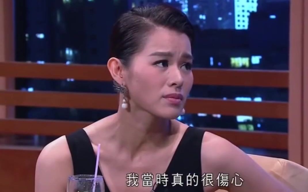 胡杏儿港姐丑照曝光,照片出来之前我已经开始笑了!哔哩哔哩bilibili