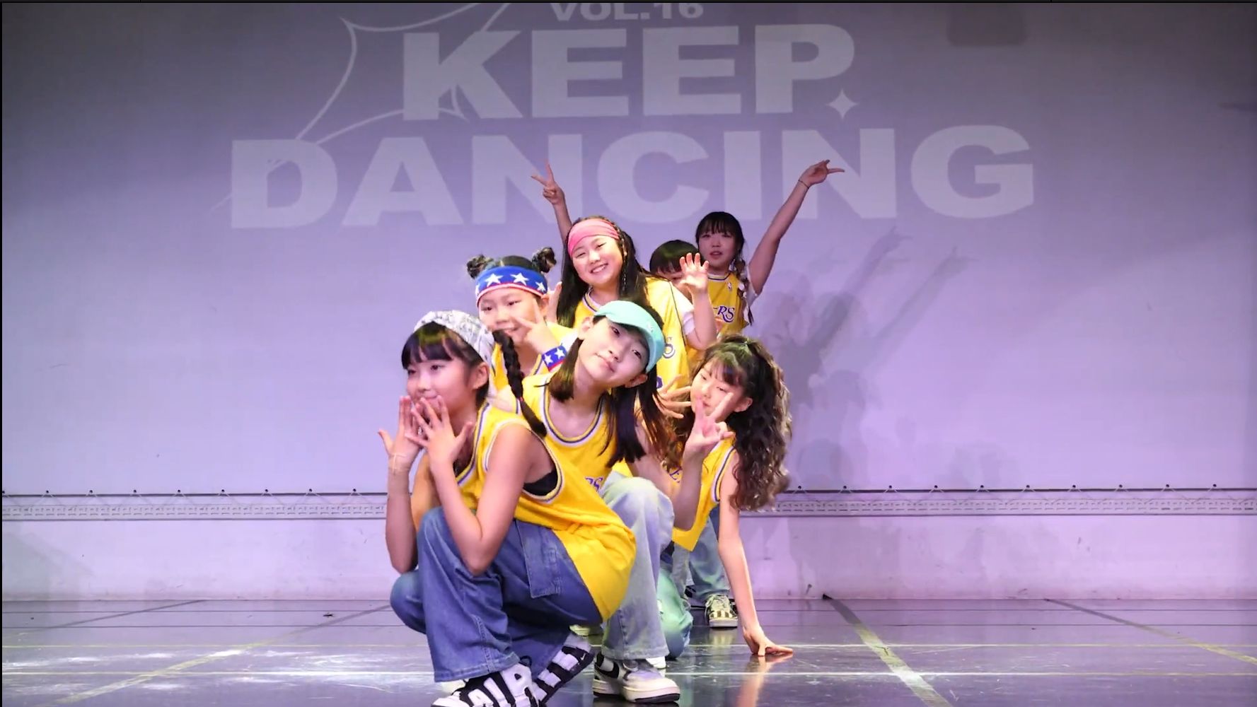 8-just bounce jb kids fam_guest show_keep dancing vol.16