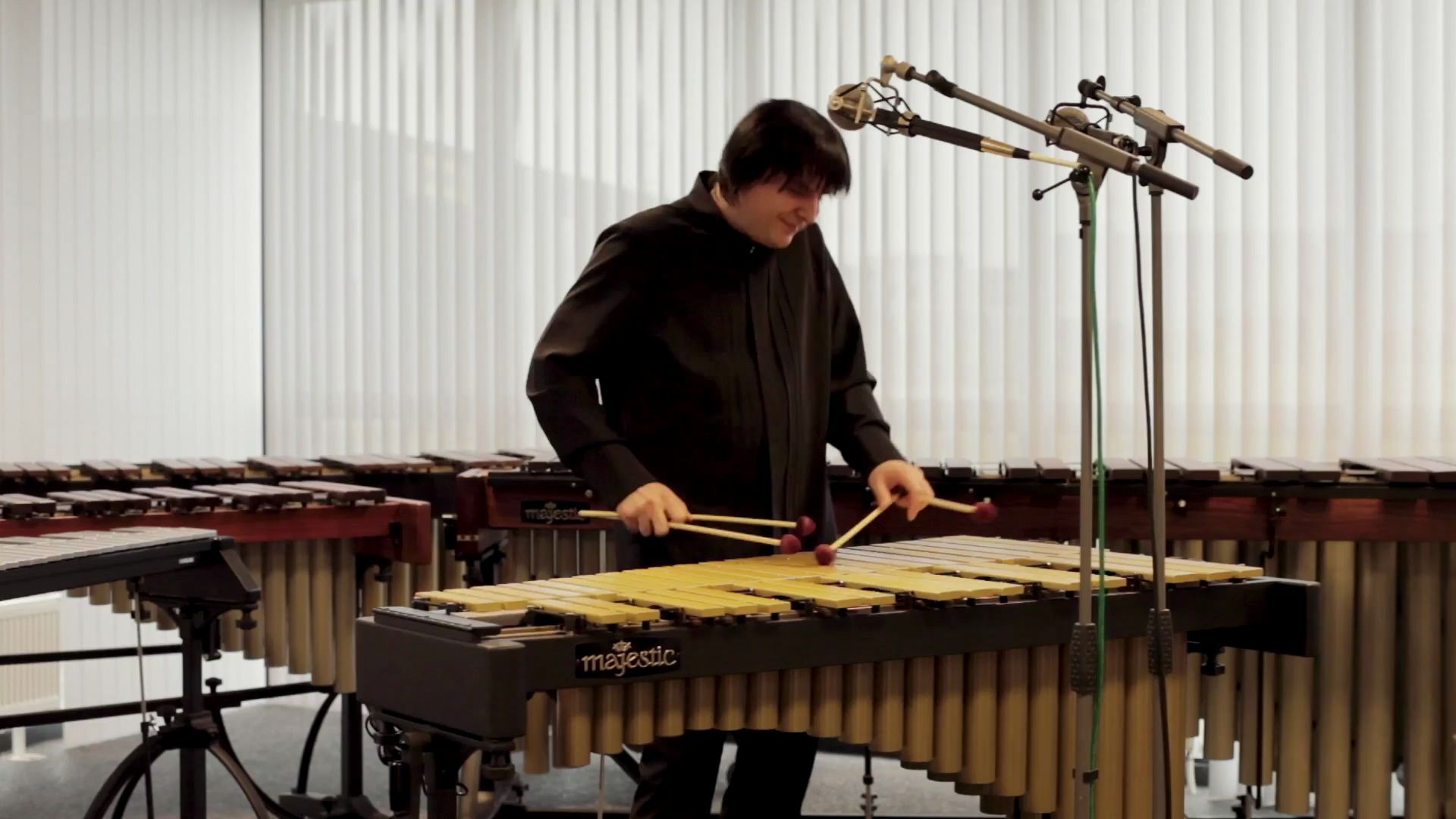 【颤音琴】Andrei Pushkarev plays Majestic vibraphone  The Little Jazz Waltz哔哩哔哩bilibili