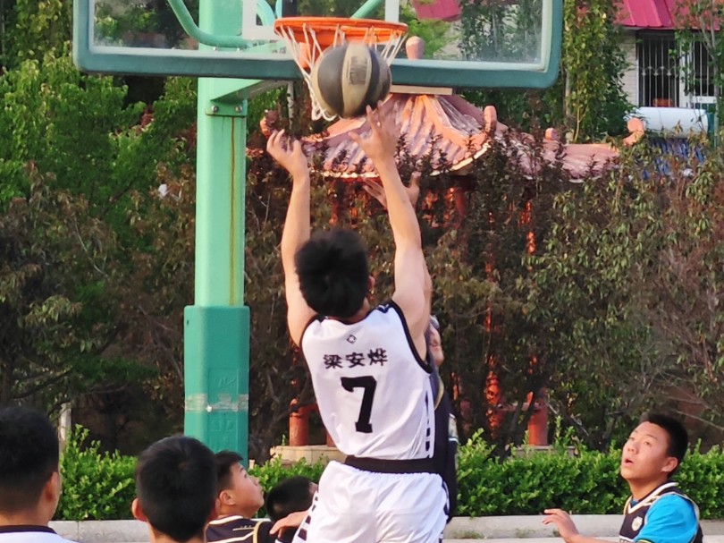 西关中学2024七年级篮球春季联赛集锦-15