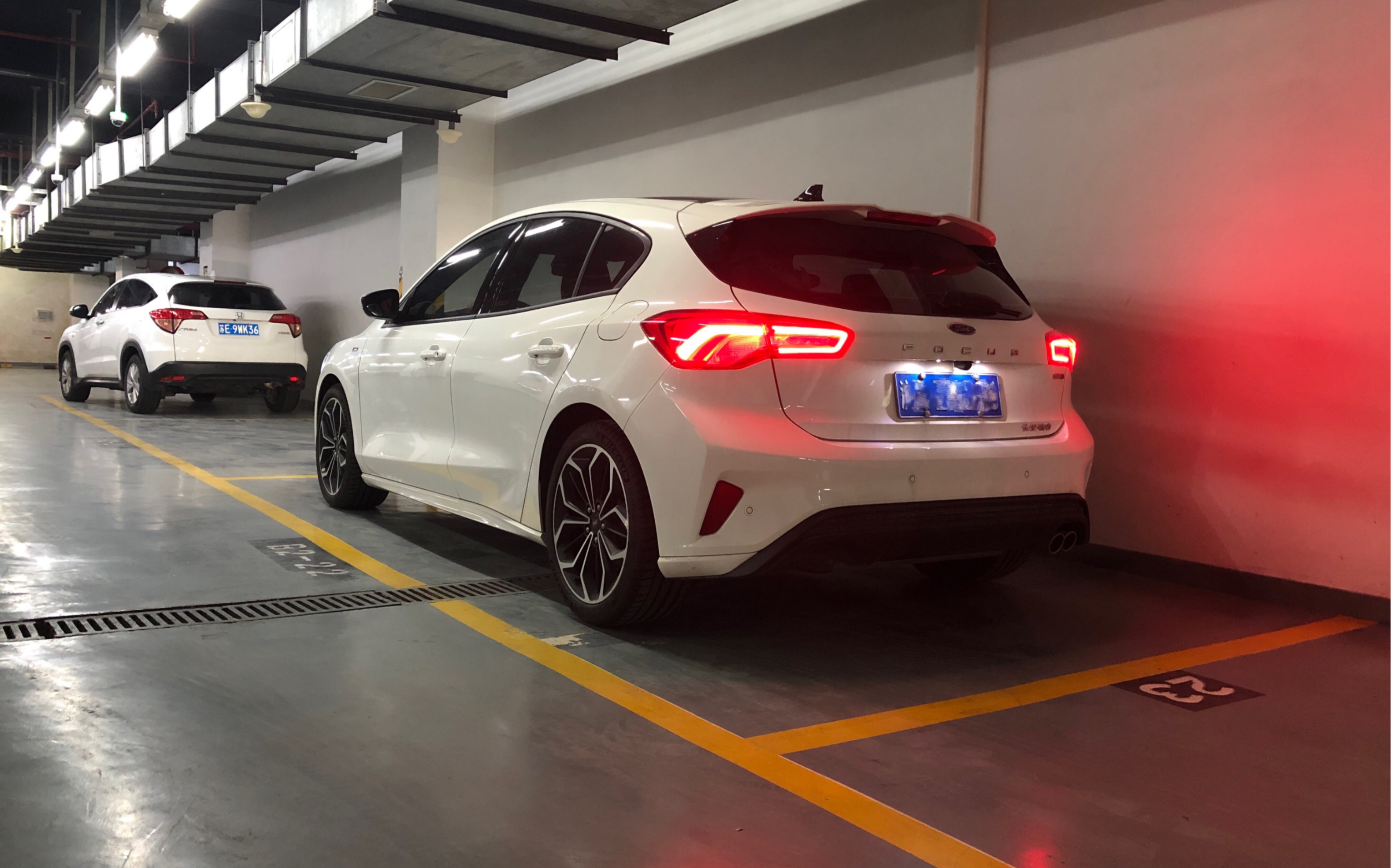 10万级最强音响?福克斯stline两厢b&o音响《light switch》