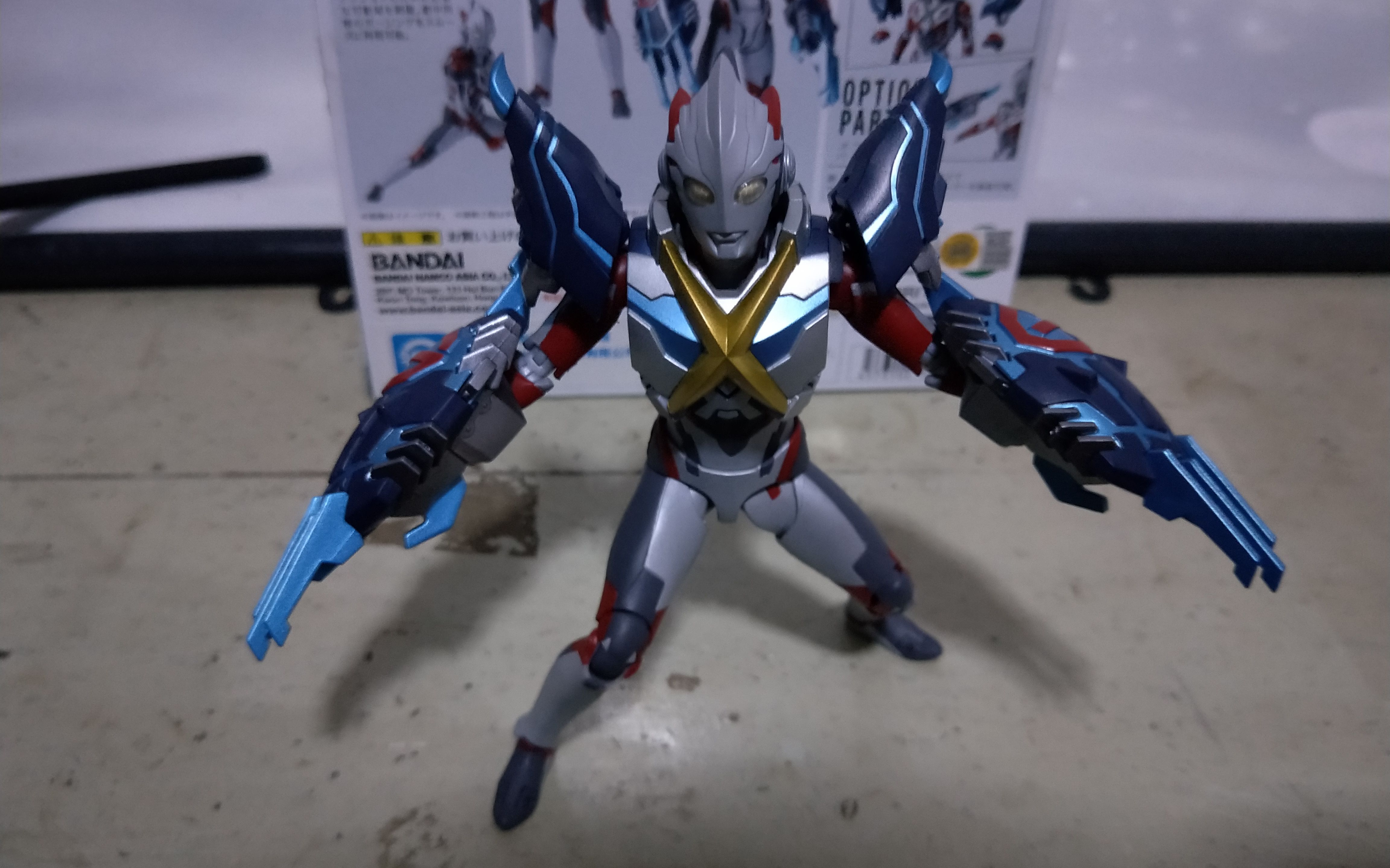 万代shf 艾克斯奥特曼 胡言乱语开盒测评_哔哩哔哩 (゜-゜)つロ 干杯