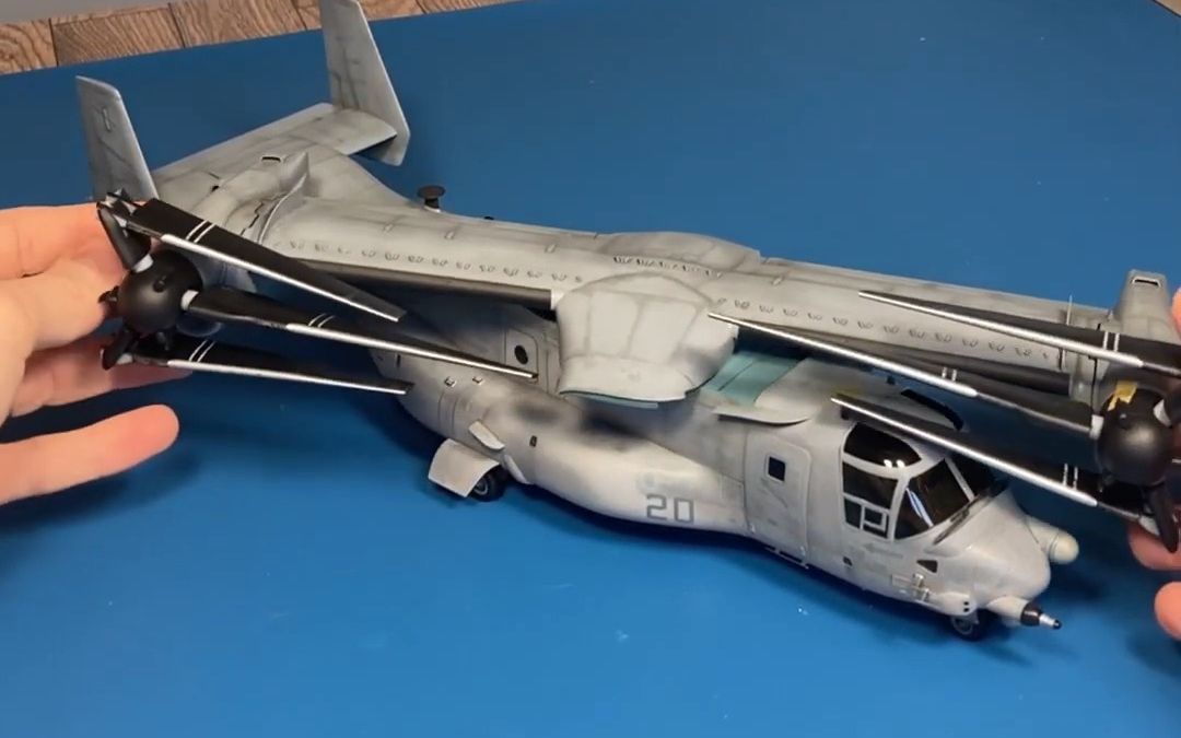 小号手1/48 v -22 鱼鹰 飞机模型