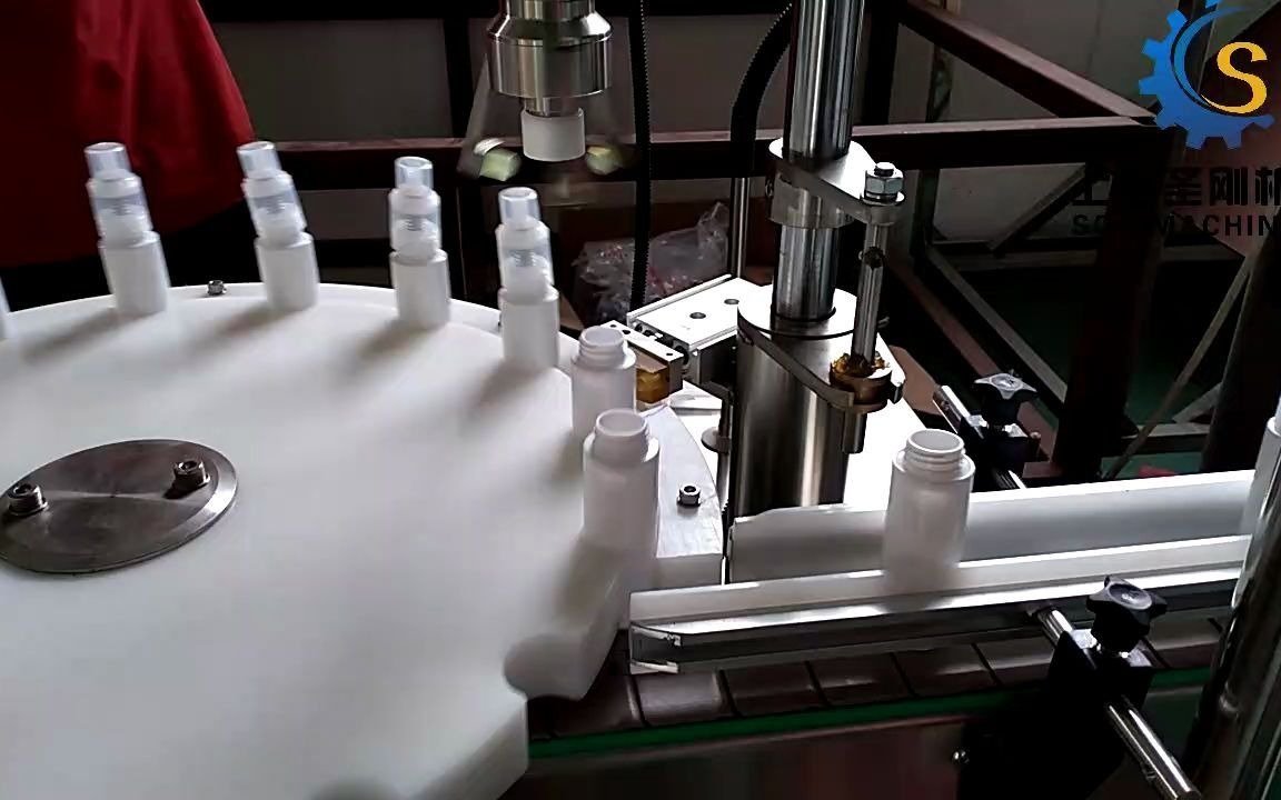 上海圣刚自动拧瓶盖机原理视频