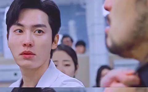 窥探医生一定不是凶手他很厌恶自己是韩叙俊二世