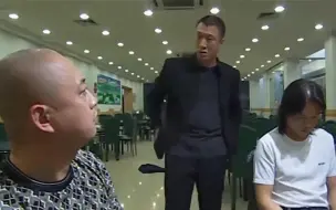 Скачать видео: 封飚被刘华强教训，怀恨在心，竟对他的亲弟弟痛下杀手