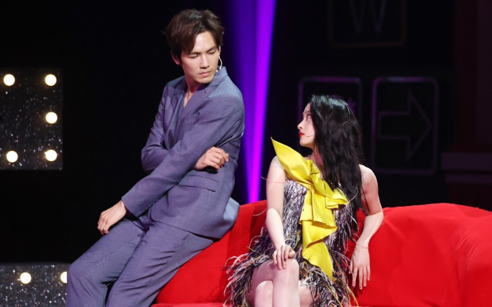 【钟汉良×关晓彤】处处吻!啊啊啊太撩了满屏的大长腿!