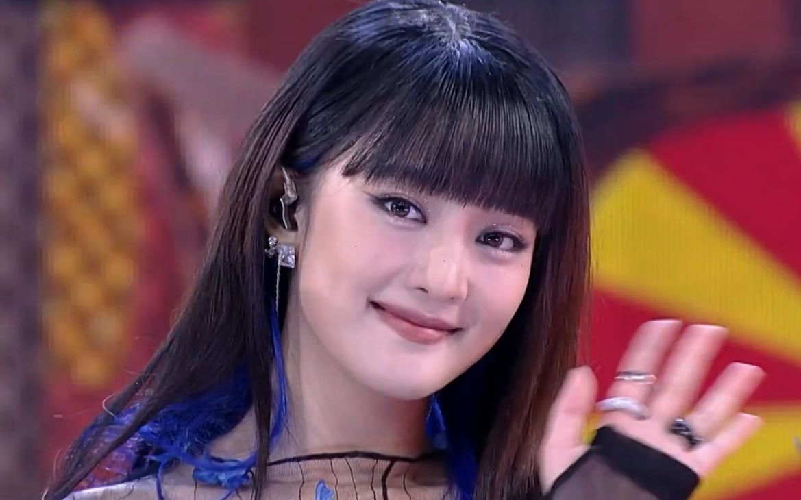 krist perawat - 202324212921212022272523