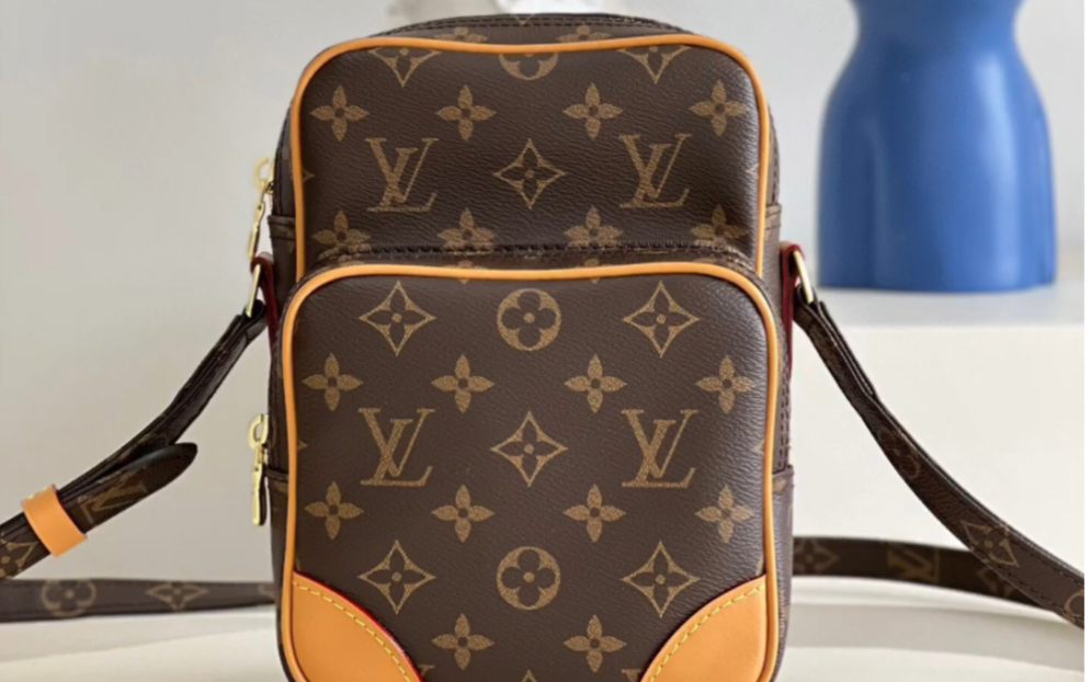 终于知道原单lv路易威登m45236老花 中古双层相机包 这种包型应该是上