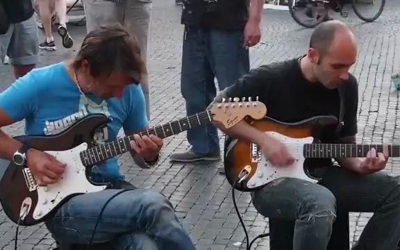 [图]Musicians Sultans Of Swing by Dire Straits, Piazza Navona, Rome, Italy, May 10,