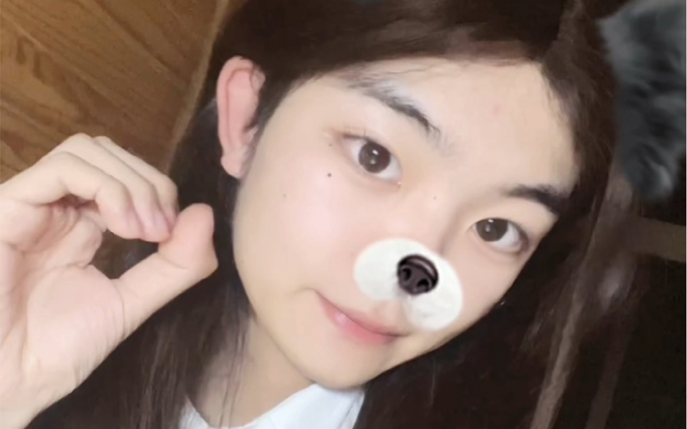 女装大佬花潼酱耶