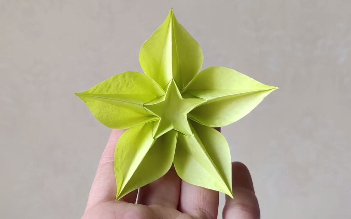 杨桃花折纸教程,简单花朵折纸,幼儿园手工折纸