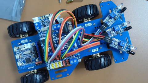 【搬】技新課堂 從零開始製作stm32智能無線避障小車--軟硬件教學