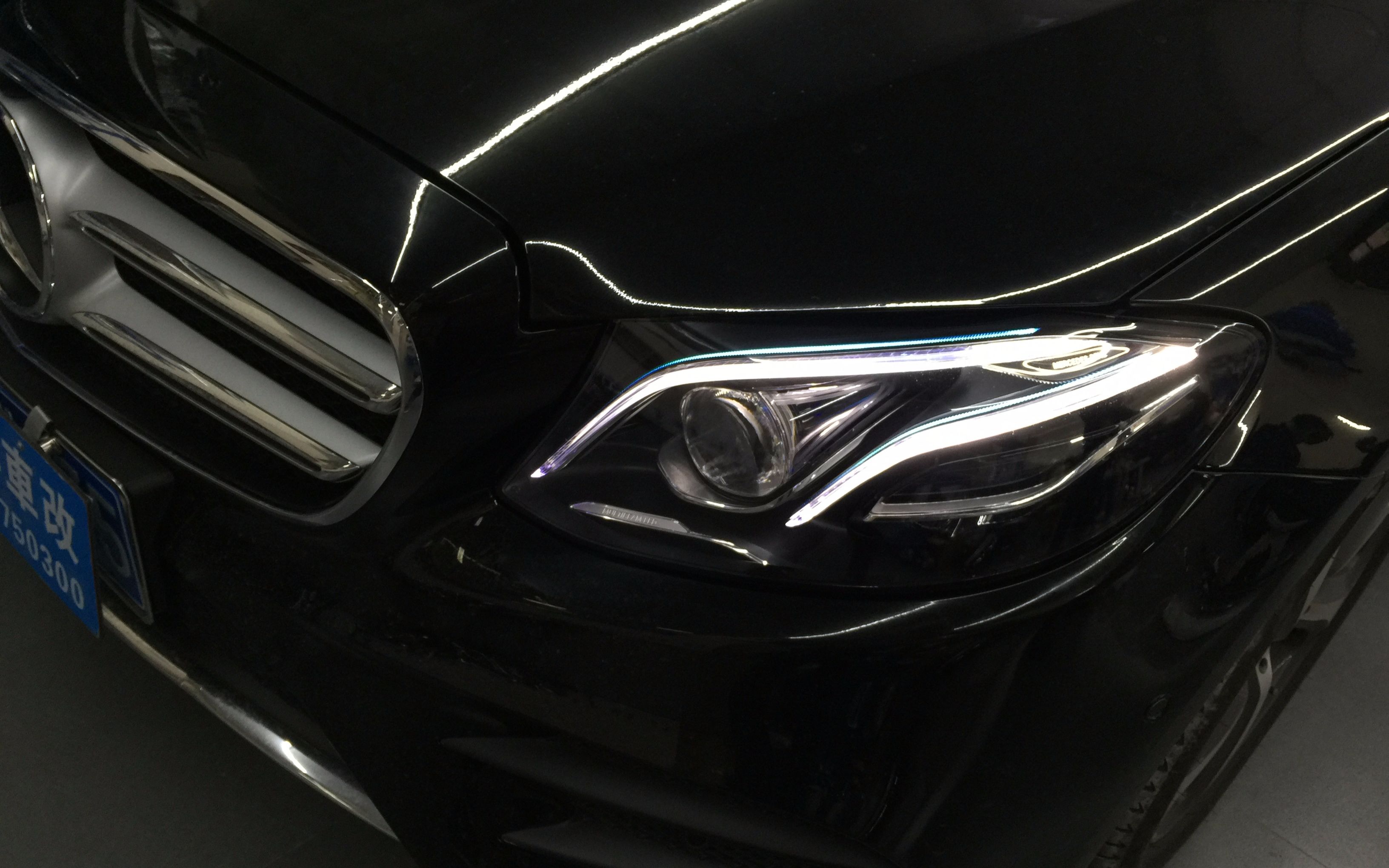 【广州千壹年车改】奔驰e级多光束大灯!奔驰e300改装升级led几何头灯_