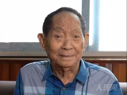“机会宠爱有心人”！#世界粮食日 重温袁隆平生前给青少年的寄语，依旧感动！#风吹过稻田我就想起你
