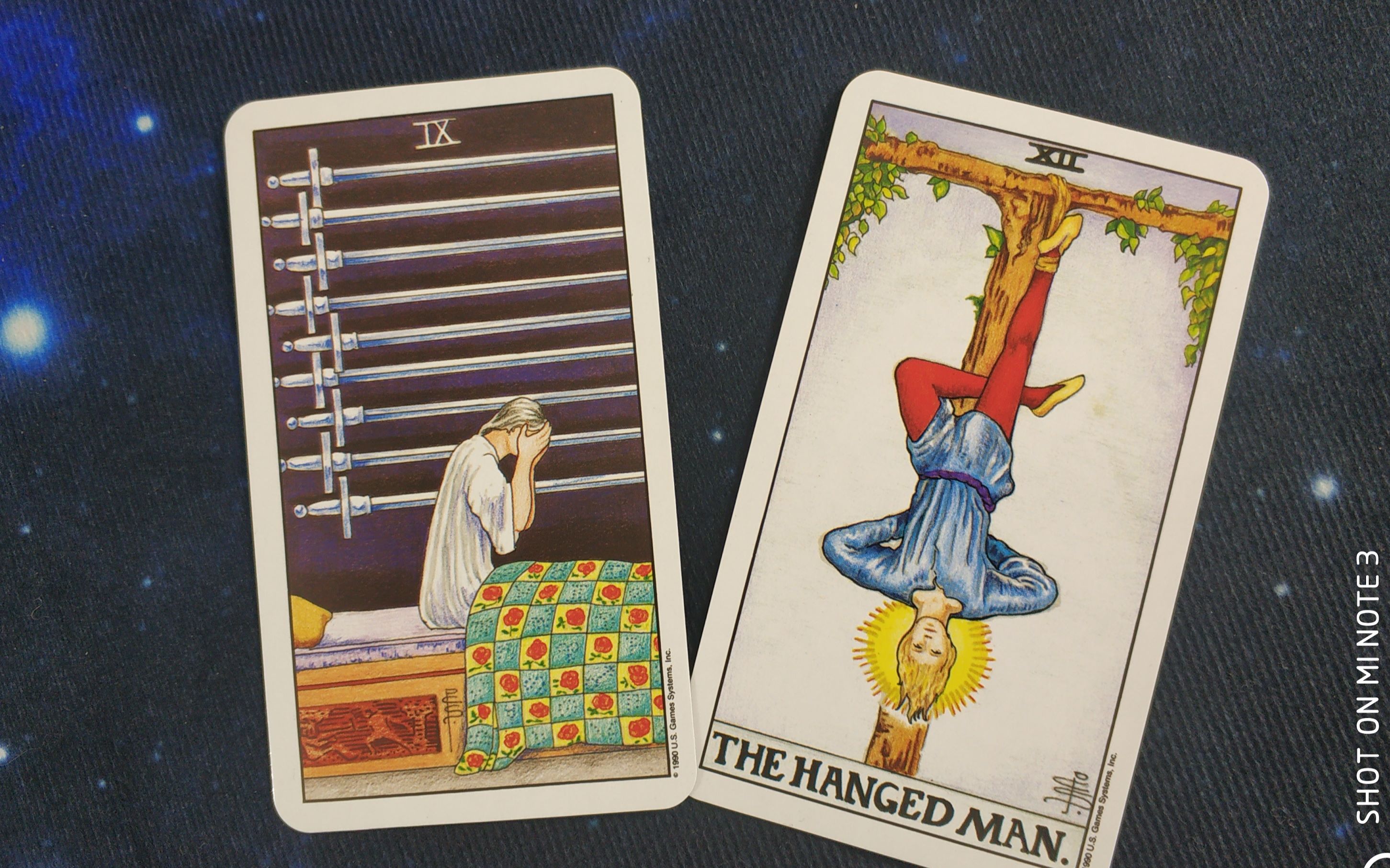 韩城塔罗牌占卜:你该如何增进你们之间的感情?