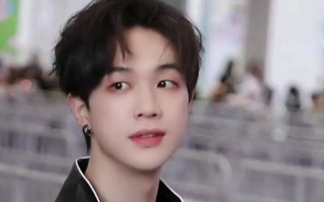 cv倒霉死勒 吴韬宝宝真的是又帅又可爱!