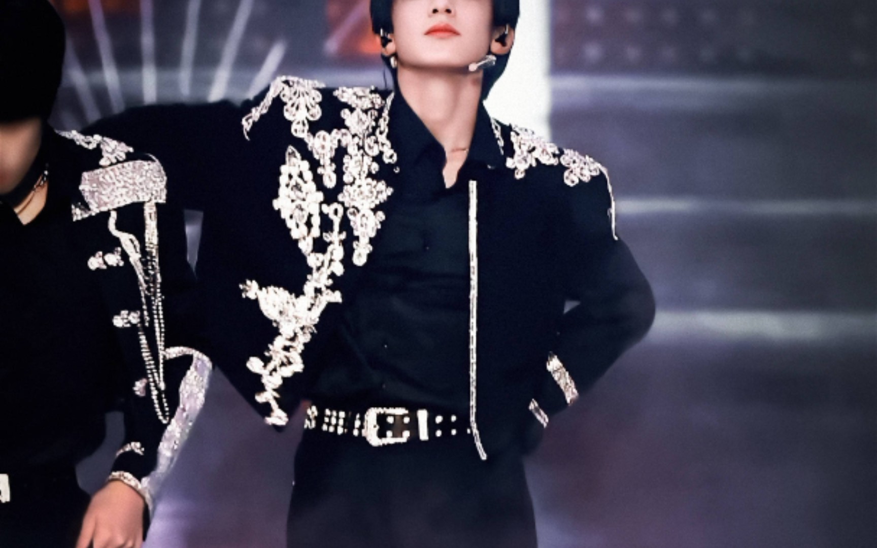 张泽禹| 性 感舞台养成系_哔哩哔哩_bilibili