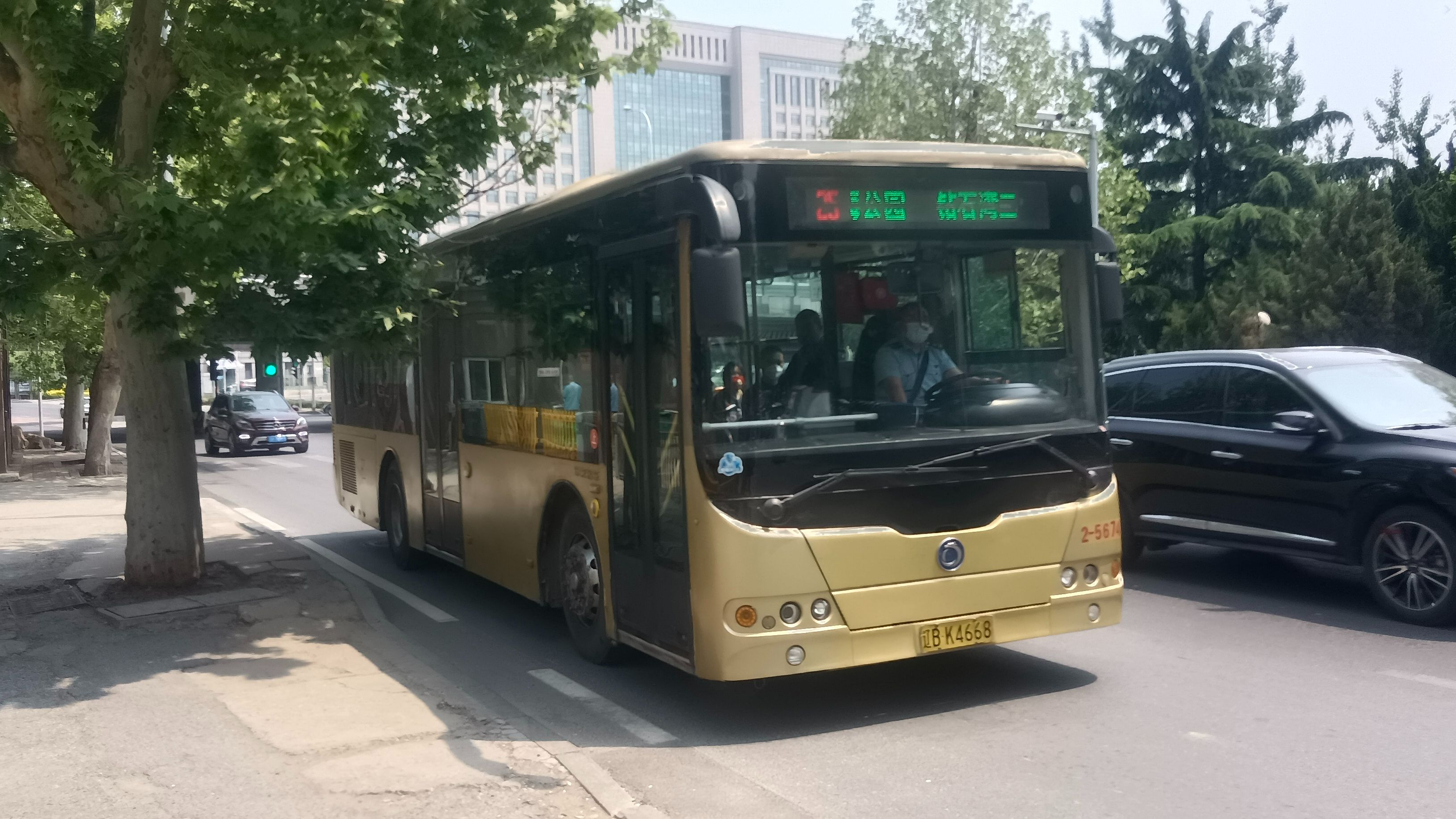 【大连公交】25路申龙slk6105uf5鹏辉新世纪出站