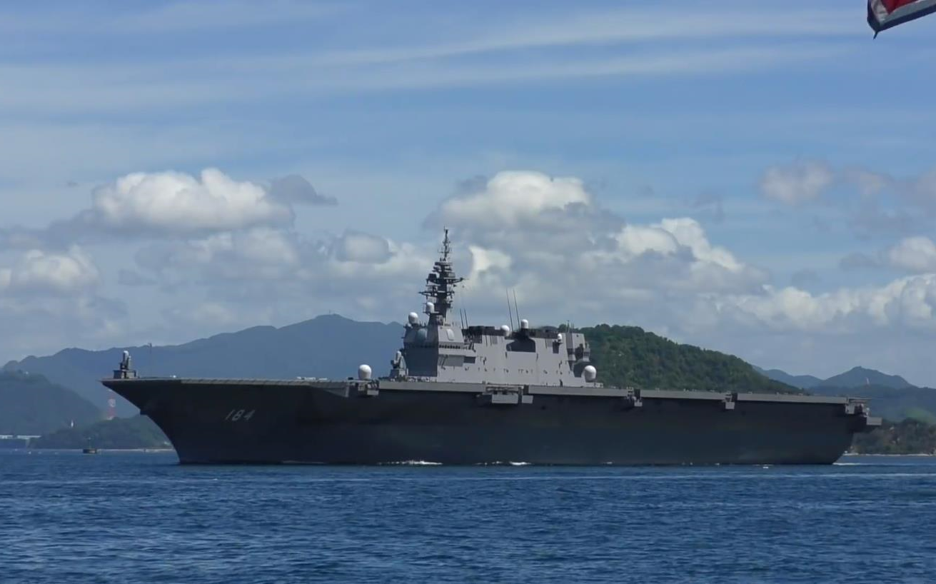 海上自卫队出云级直升机驱逐舰加贺号ddh184吴基地出港20188