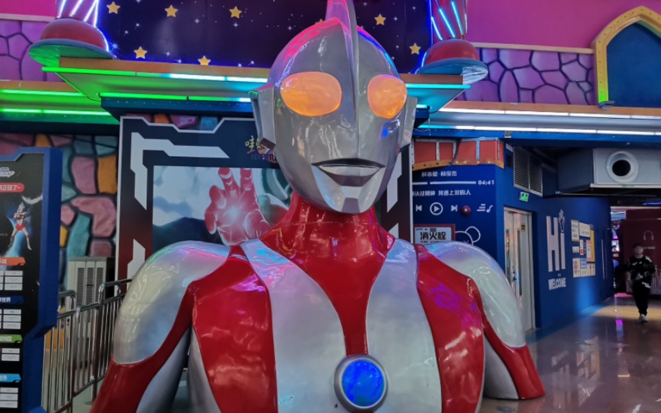 【奇奥天尊盗版奥特曼】广州正佳广场动漫狂欢节不花钱不进场内61白