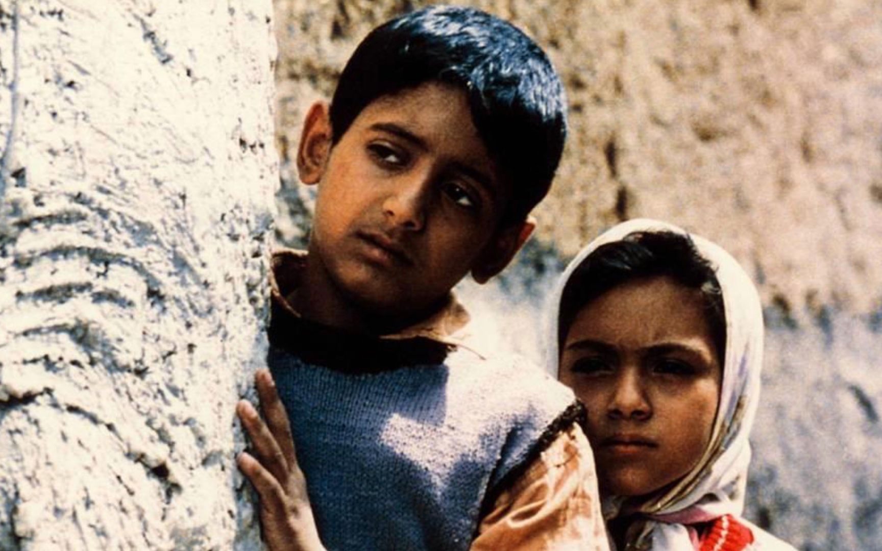 20万人打满分的伊朗电影:没有一点刻意,穷人家的孩子早当家!