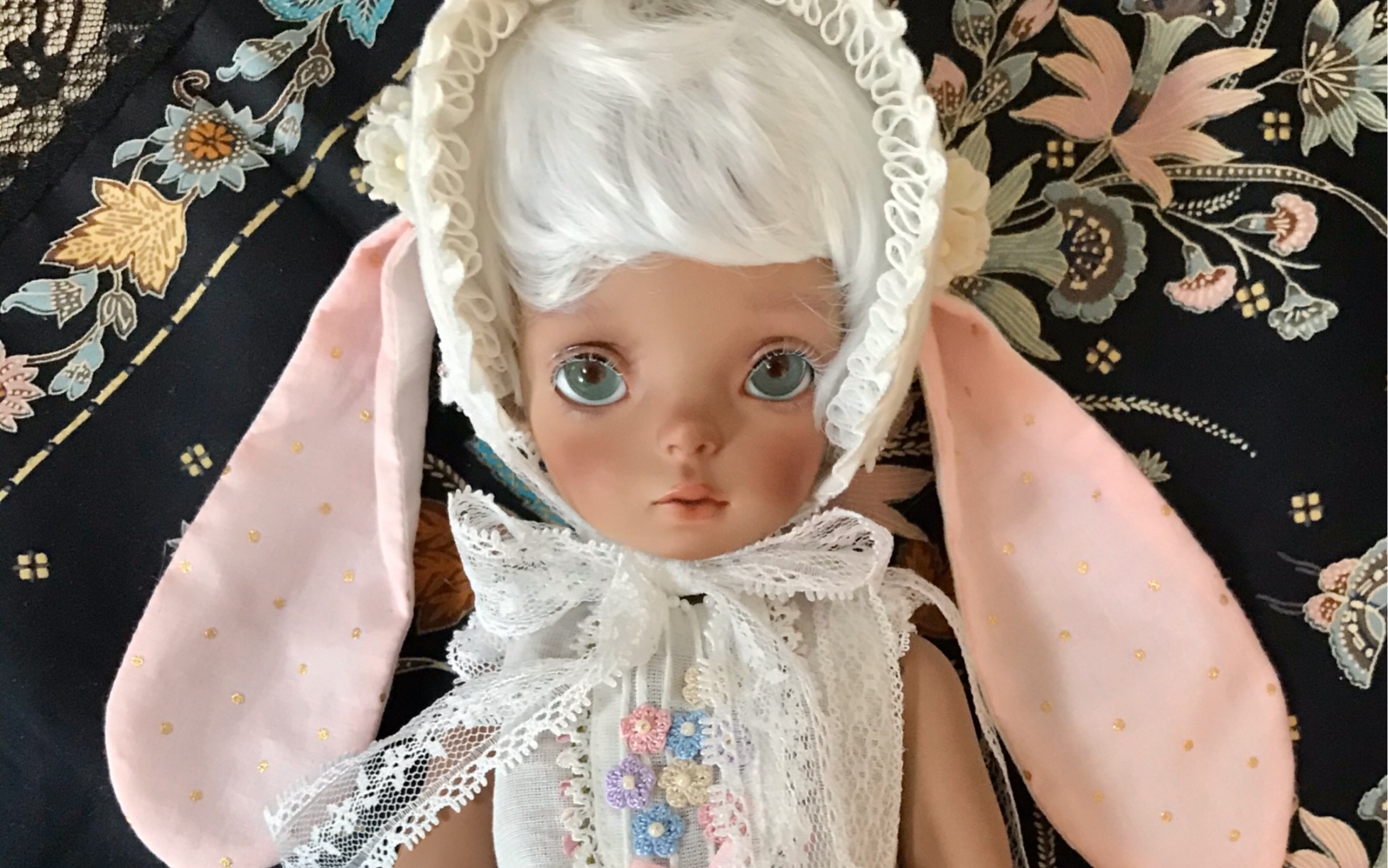 娃娃分享朋友的小黑皮来我家做客韩国陶瓷bjd娃娃