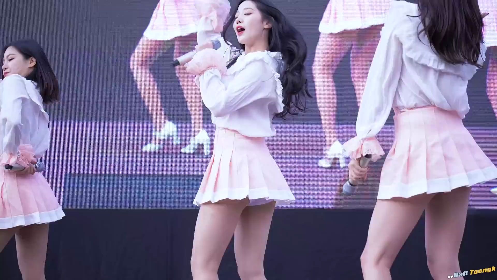 纵u譎鑷 觌 (v 込v│w涤)