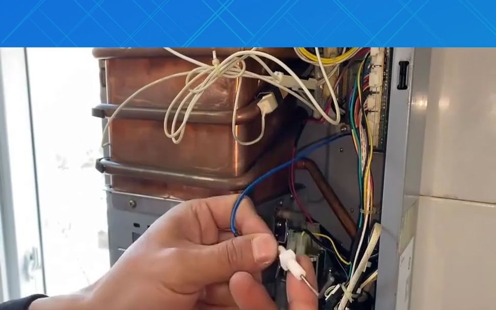 前锋热水器打着火的时候轰一声诊断排除方法详细