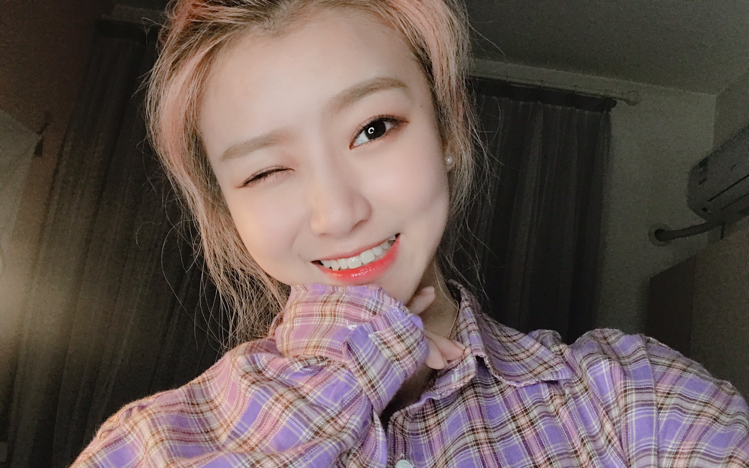 创造101决赛林君怡主题曲直拍阿绿视角有丑丑和魏瑾入镜