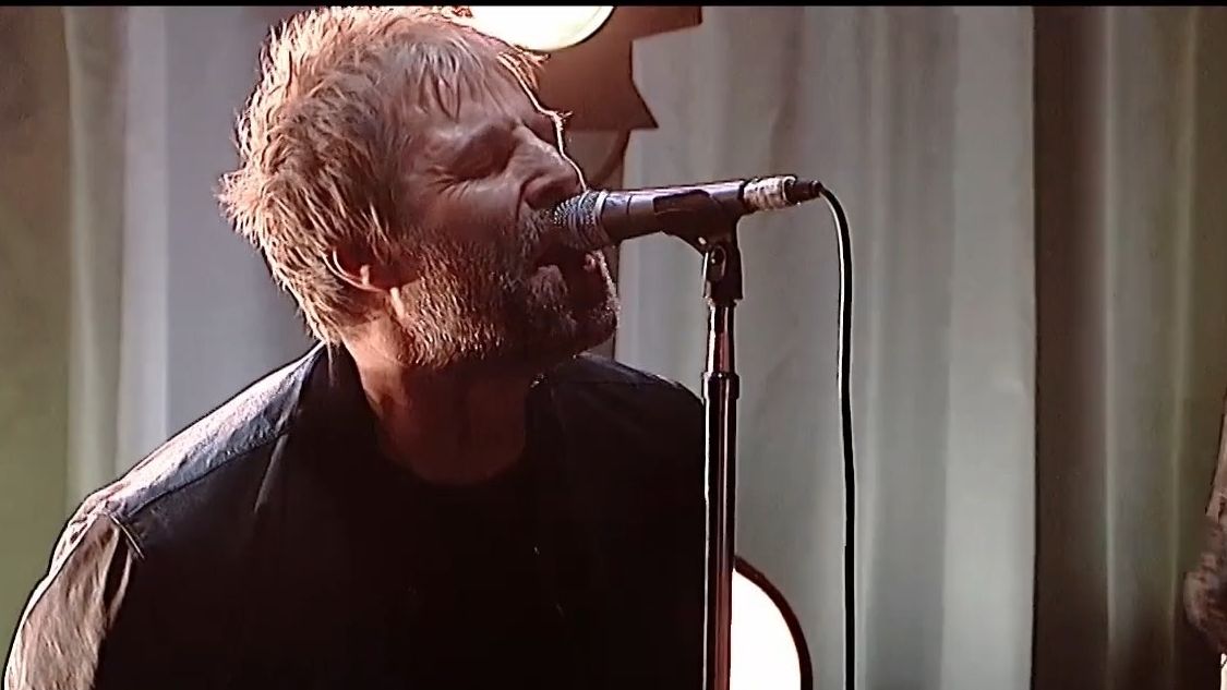 liam gallagher & john squire - mars to liverpool (live)