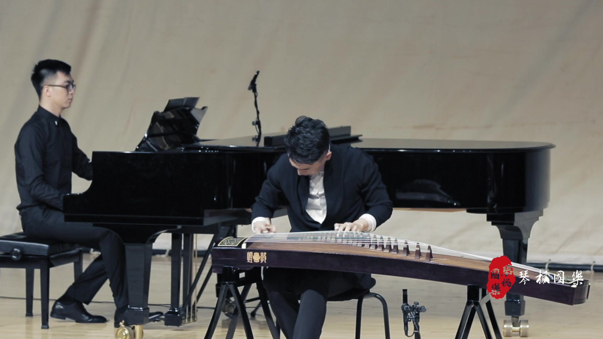 古筝演奏苍歌引黄伟杰音乐会系列现场版