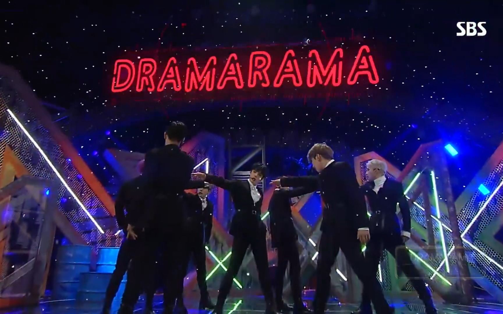 [图]【中韩双语字幕】《DRAMARAMA》-MONSTA X‘戏如人生 困于DRAMARAMA’ 171112