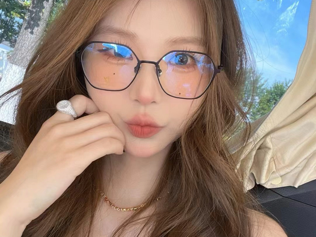 超轻钛眼镜#素颜眼镜#近视镜 学生党 上班族 最爱 时尚百搭不挑脸屯