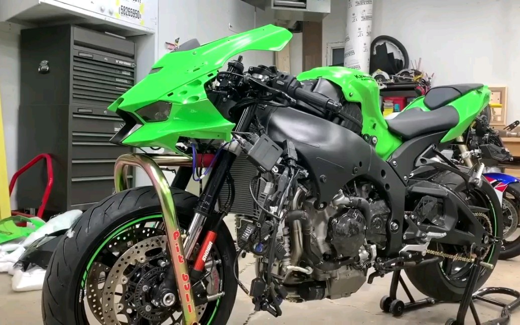 cj media修复失事的2021川崎zx10r第八集