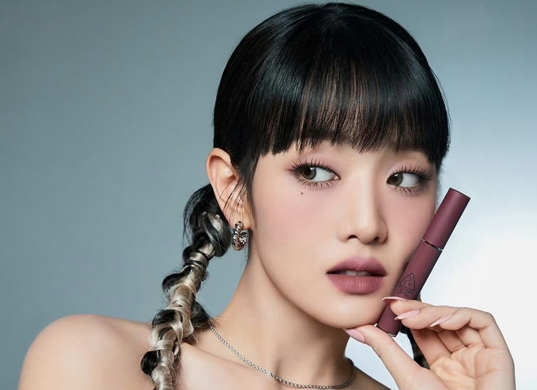 3ce更新minnie 新品拍摄美照;bazaar韩国官推/ig/油管版头置顶米妮