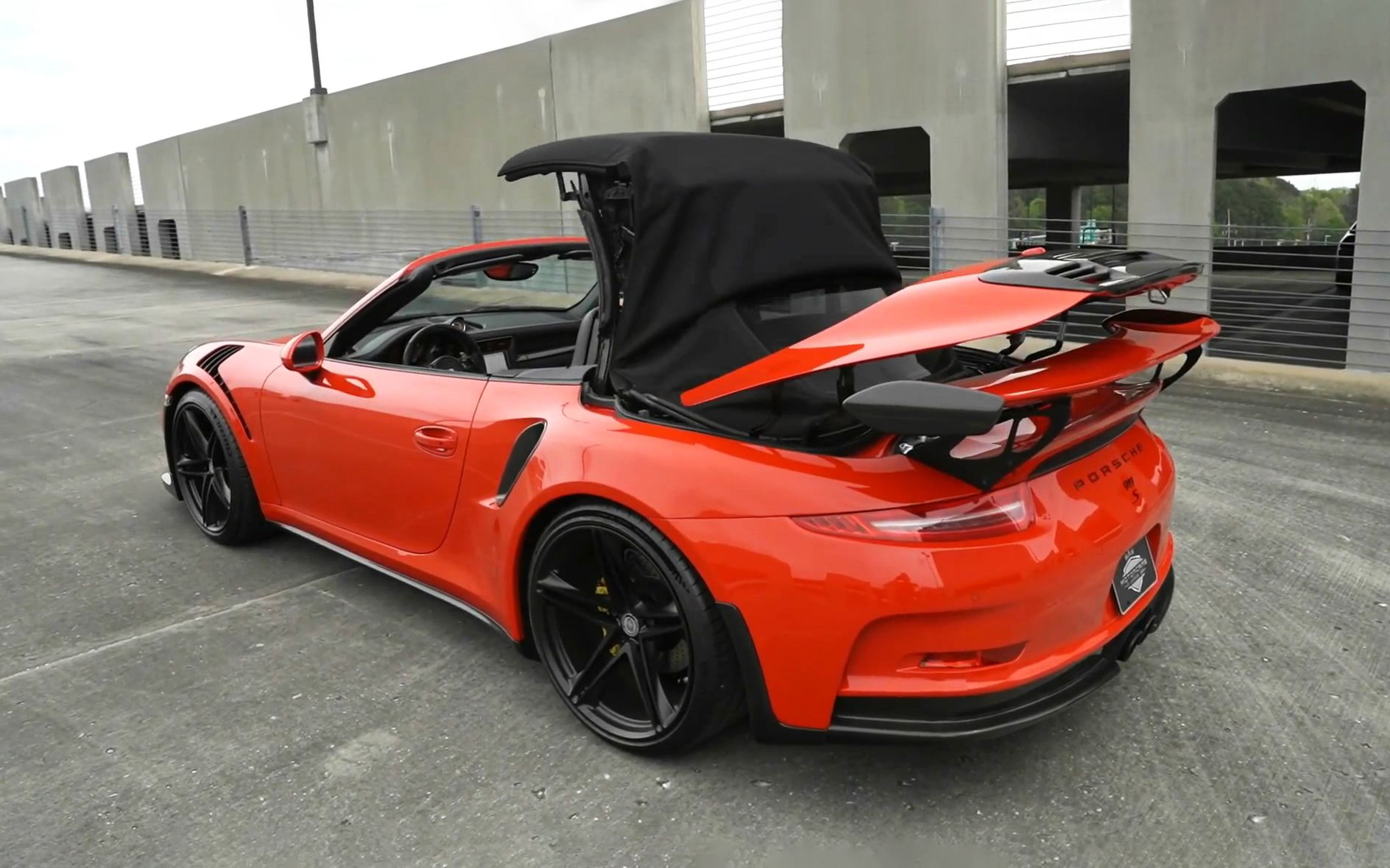 非官方出品:保时捷911 gt3 rs敞篷版