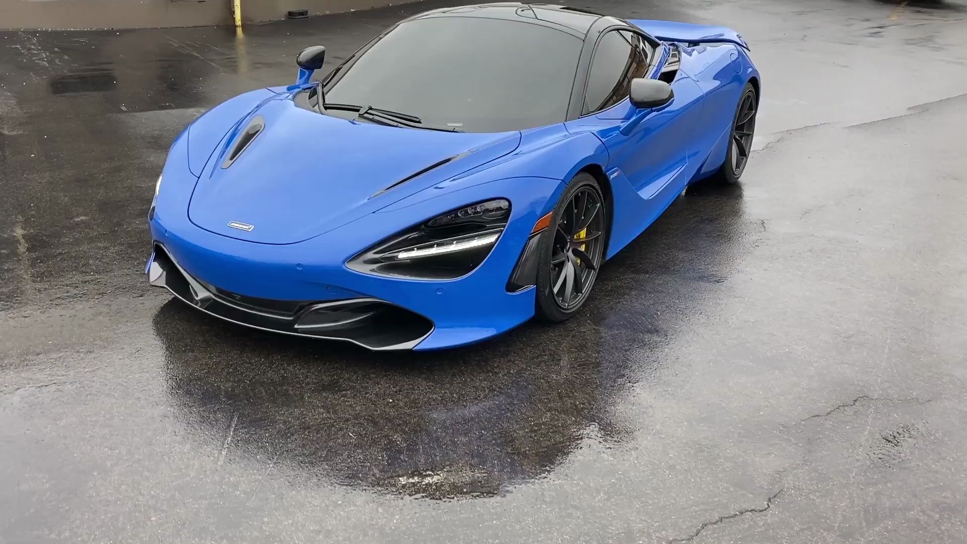 揭秘黄江超跑准新迈凯伦720s 170w?是坑吗!跟市场价出入有点大!