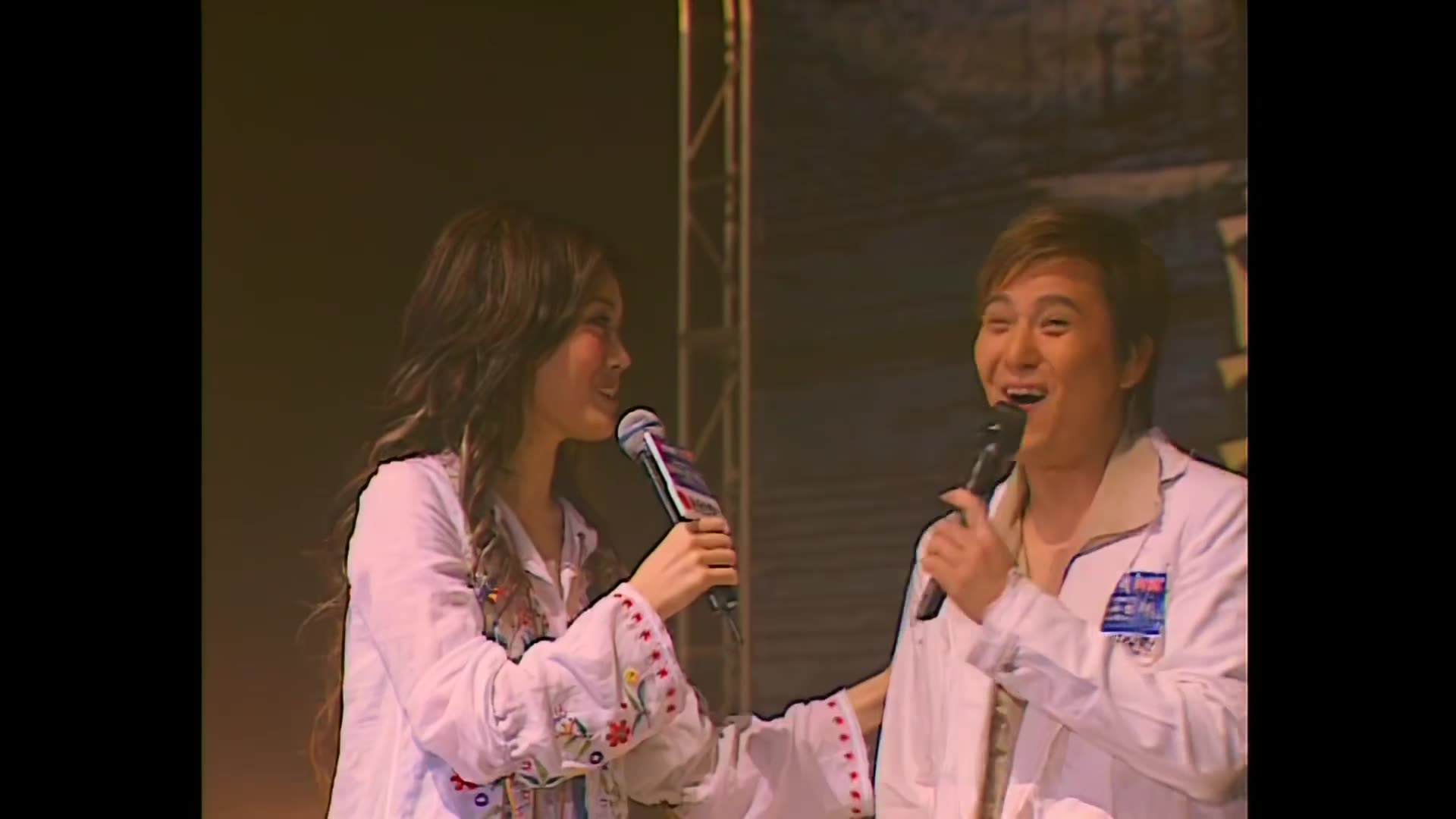 有一点动心张信哲容祖儿