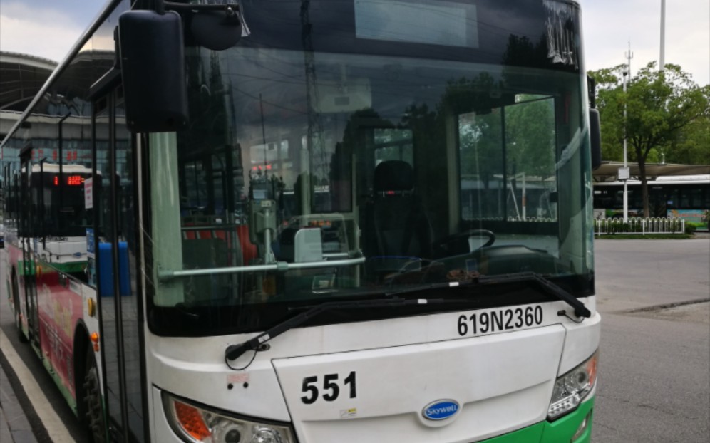 武汉公交551路武汉火车站方向前方展望(原声原速)